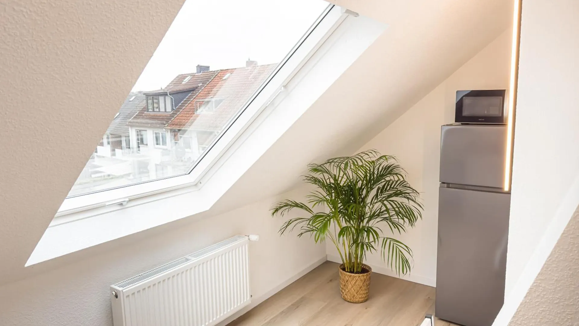 Immostay L# Ferienhaus- Balkon, Parking & Wifi Bremen Apartment