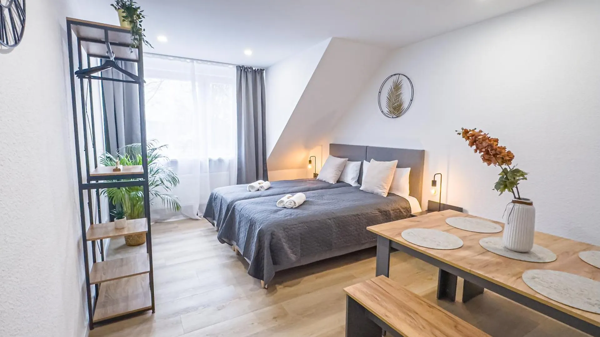 Immostay L# Ferienhaus- Balkon, Parking & Wifi Bremen Apartment